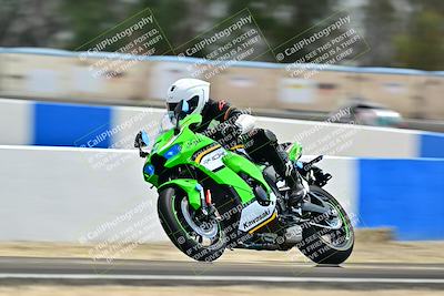 media/Apr-18-2025-TrackDaz (Fri) [[45f5874c44]]/B Group/Session 4 (Turn 6 - Outside)/